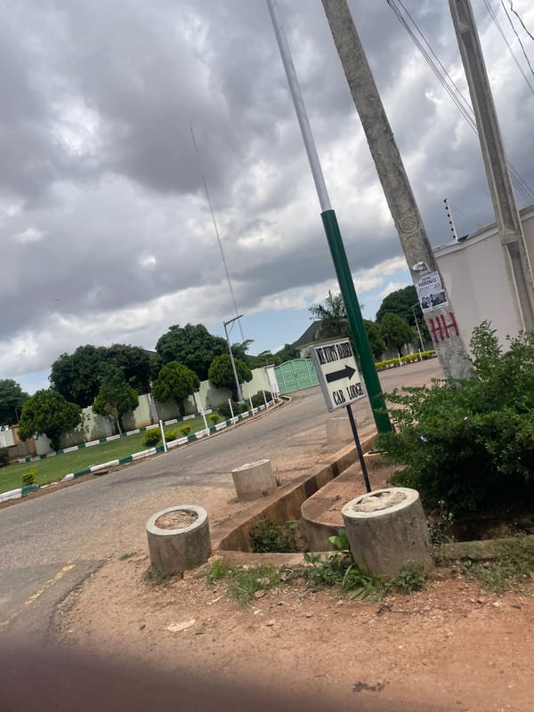 Street scenes and everyday movement across two Nigerian neighborhoods