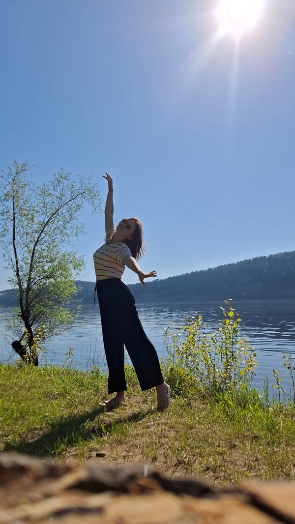 Morning lakeside gathering documented in Noviy, Russia with barbecue