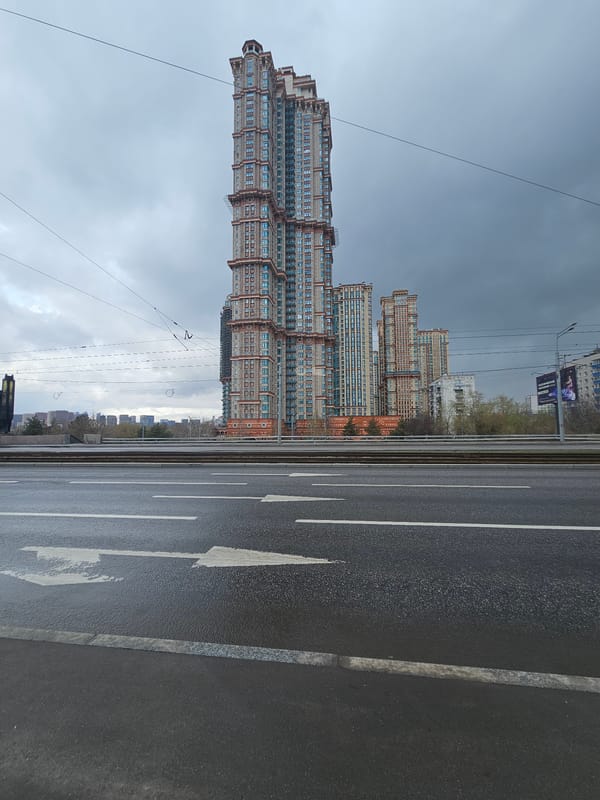 Morning street scenes documented in Khimki, Russia