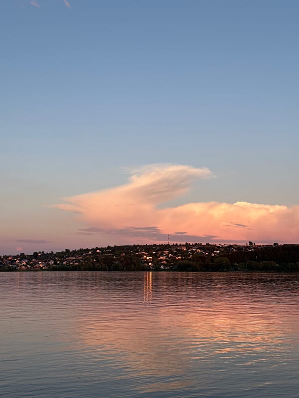 Sunset evening on the Kama River, selfies and riverside hangouts