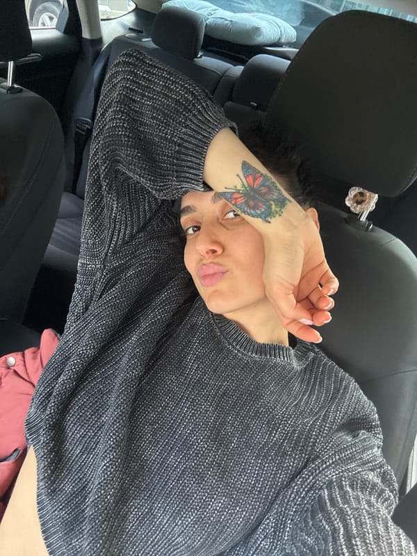 Women Document Car Journey Through Selfies in Tbilisi