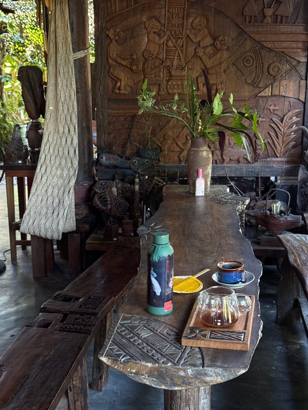 Traditional craft cafe showcases Vietnamese woodworking in Đà Nẵng