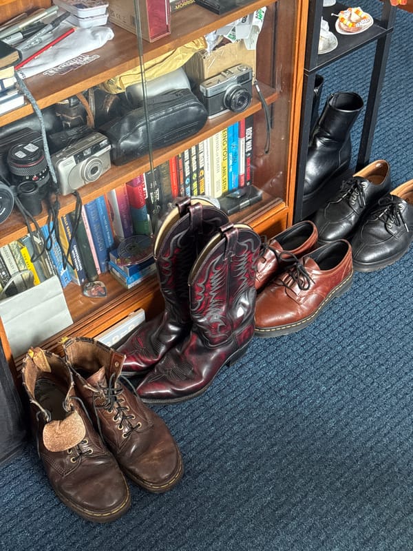 Shoe display and Guinness glasses documented at location