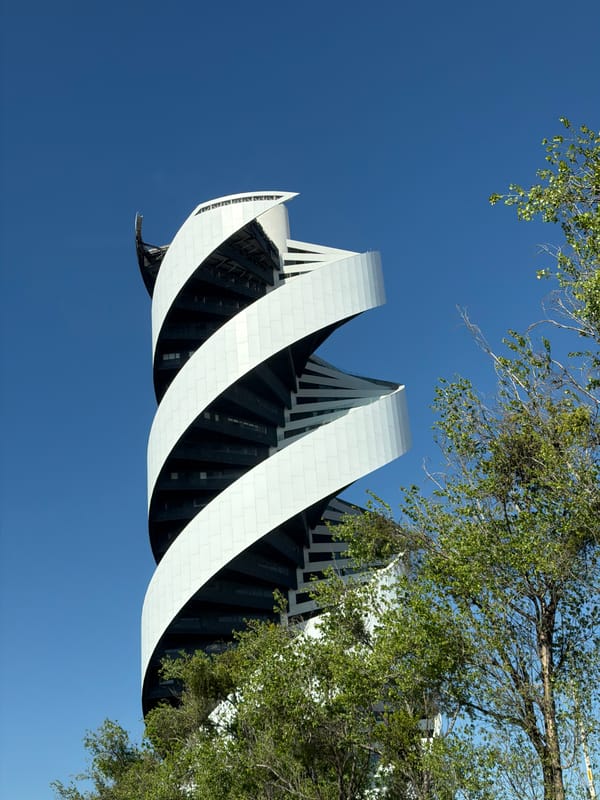 Modern helical building observed in San Bernardino Tlaxcalancingo