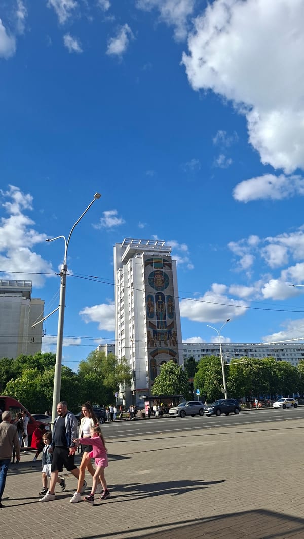 Afternoon stroll through central Minsk landmarks and transit hubs