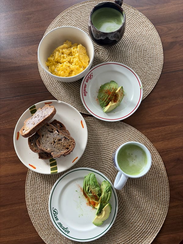 Montreal resident documents avocado and egg breakfast meal