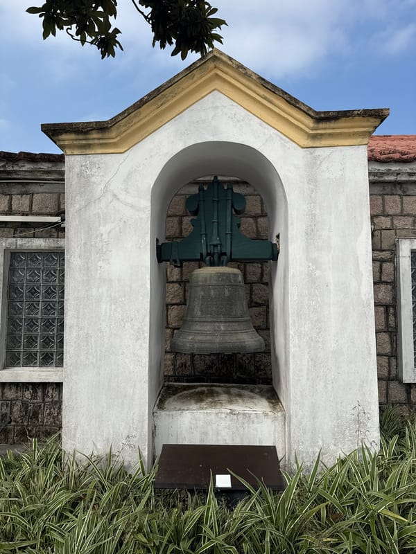 Morning walking tour captures Macau's landmarks and streetscapes