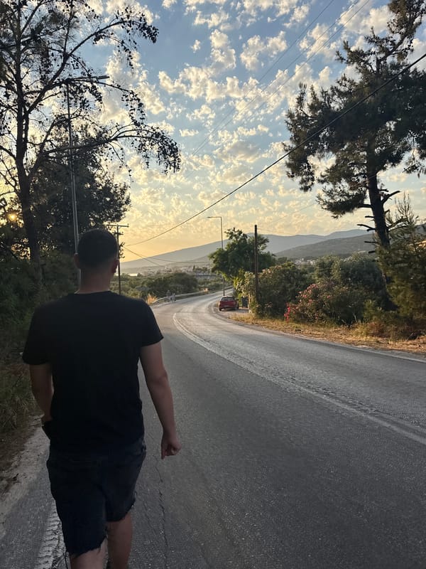 Lazy afternoon in Potos, Greece — streets, selfies, and leftovers