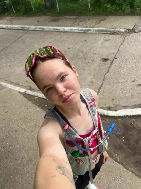 Running gear and sleepy cats in Chaikovsky