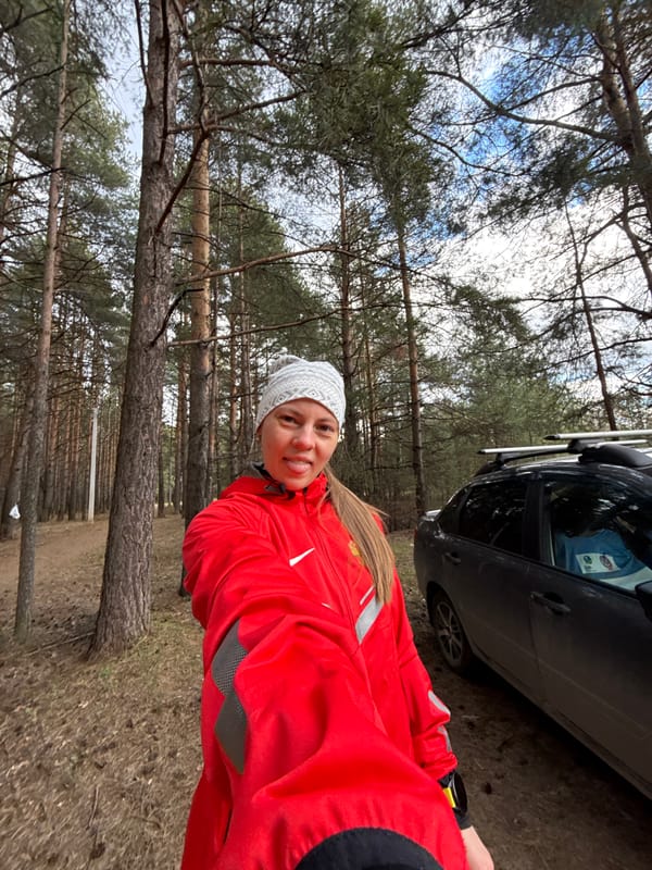 Afternoon activities documented across Chaikovsky, Russia
