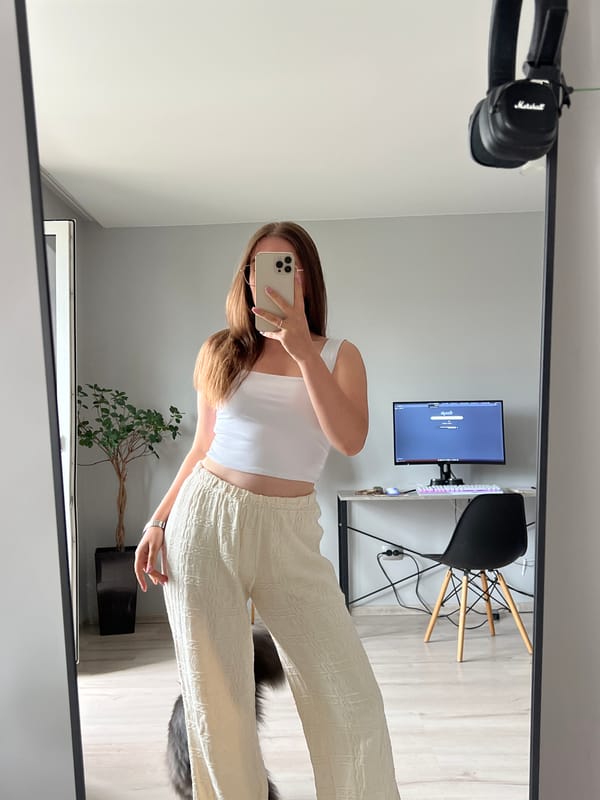 Mirror selfie session in a Ternopil room, multiple angles