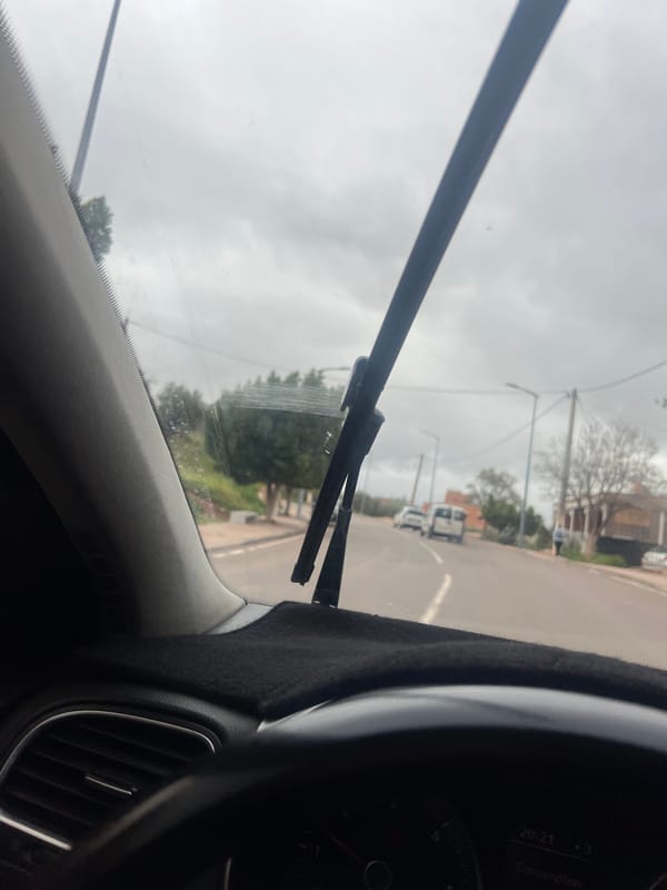 Driver documents brief journey through mountainous Ouaouizert, Morocco