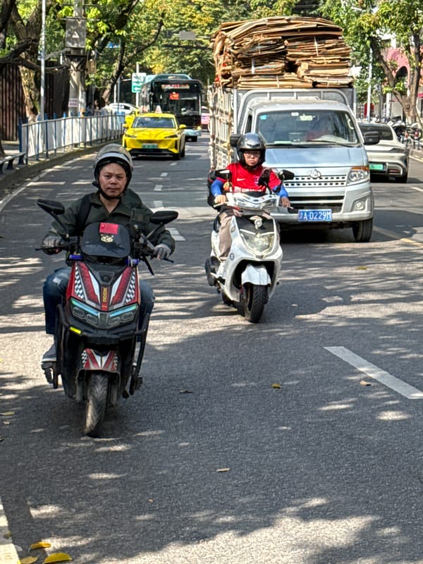 Morning street life documented in Nan'an District, China