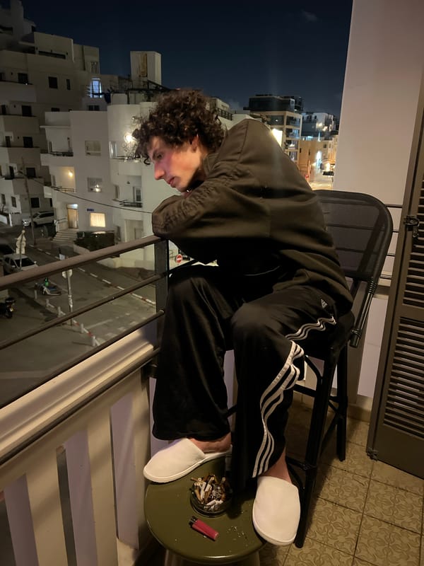 Police stop delivery cyclist in Tel Aviv nighttime incident