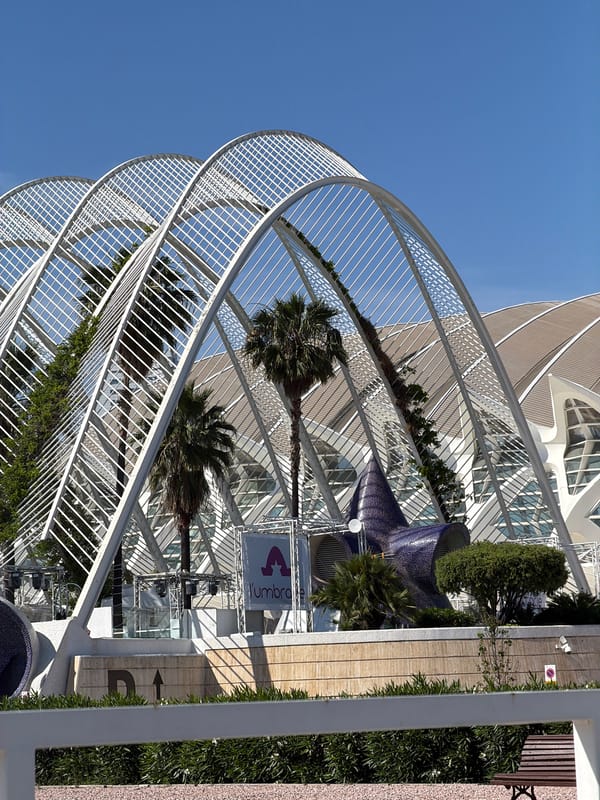 Sunny afternoon at Valencia's City of Arts and Sciences