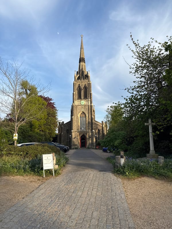 Evening street scenes documented in central London neighborhood