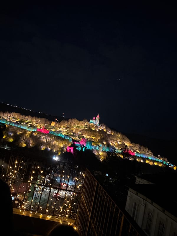 Light show illuminates medieval fortress in Veliko Tarnovo, Bulgaria