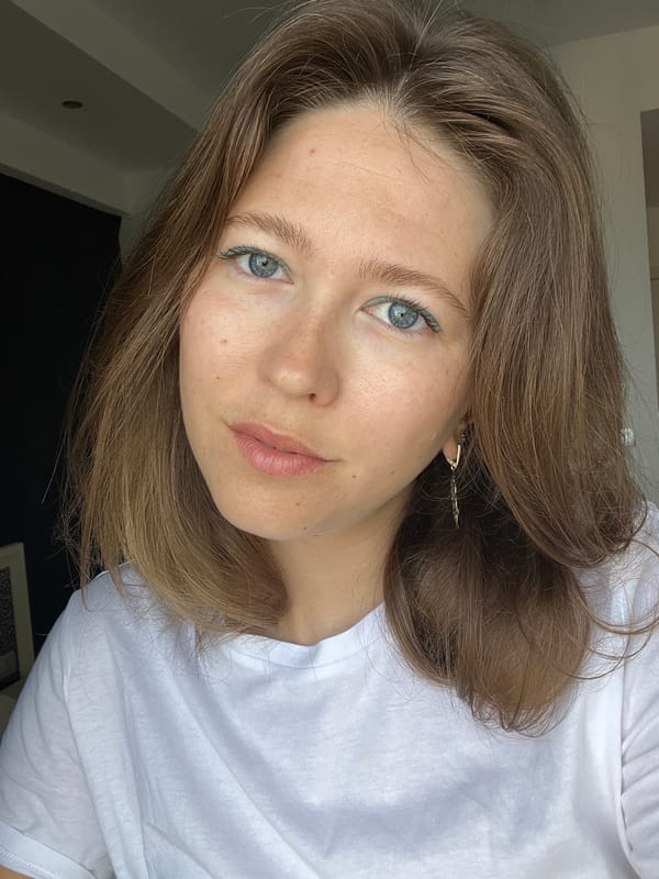 Woman photographed in casual morning moments in Petrovac