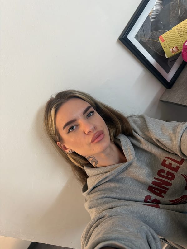 Woman Takes Indoor Selfie Portrait in Berlin