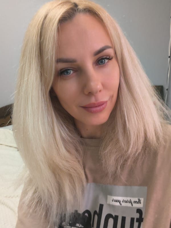 Morning selfies and cat photos captured in Sevastopol home