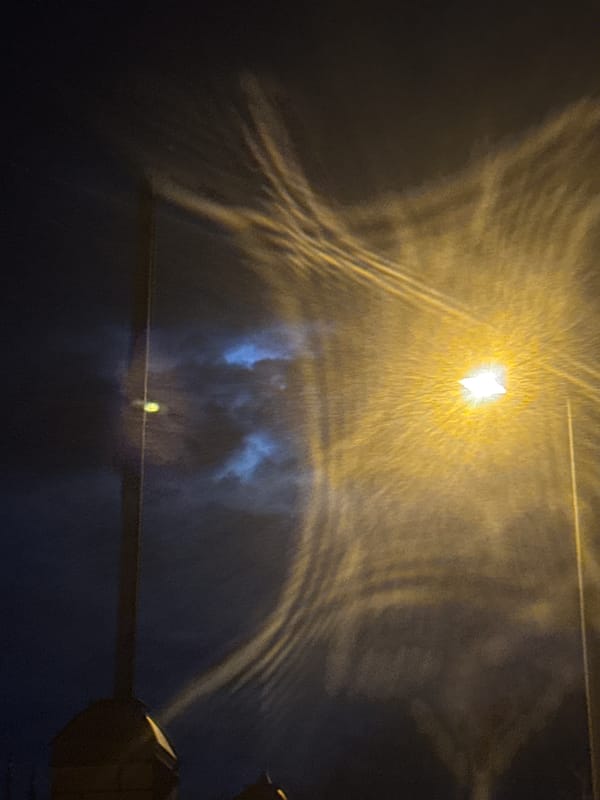 Unusual bright light phenomena observed in Maykop night sky
