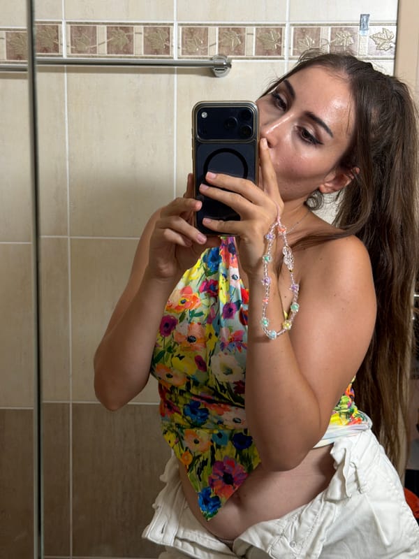 Bathroom selfies and a quiet night out in Tersefanou, Cyprus