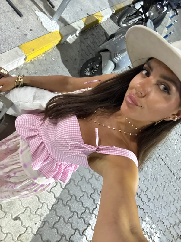 Selfie session in Fethiye, dressed up for a summer evening out