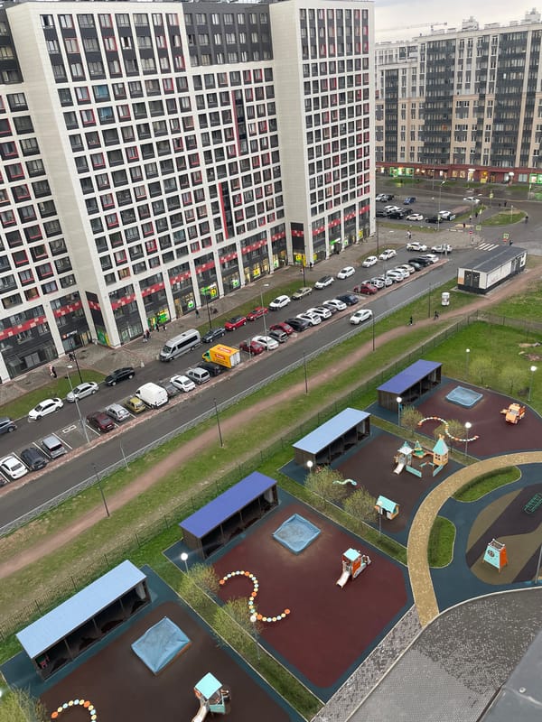 Urban residential scenes captured in Russian city district