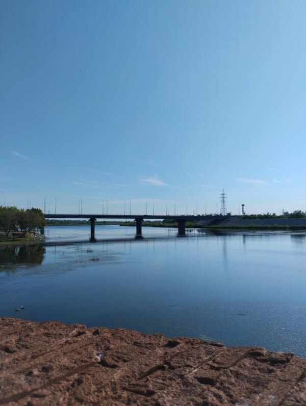 Street-level tour through Kostanay's public spaces and riverfront
