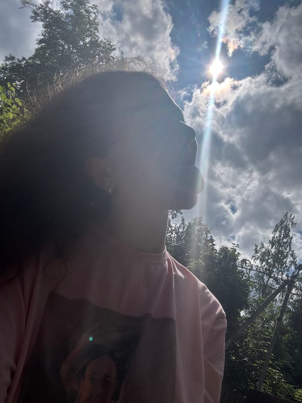 Backyard photo session mixing portraits and sky shots