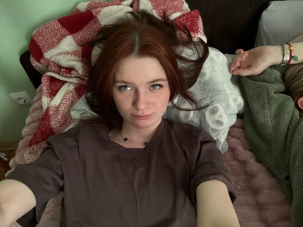 Person documented in casual indoor moments over 40-minute span