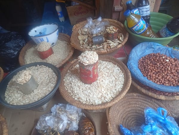 Food vendors active at market during morning hours