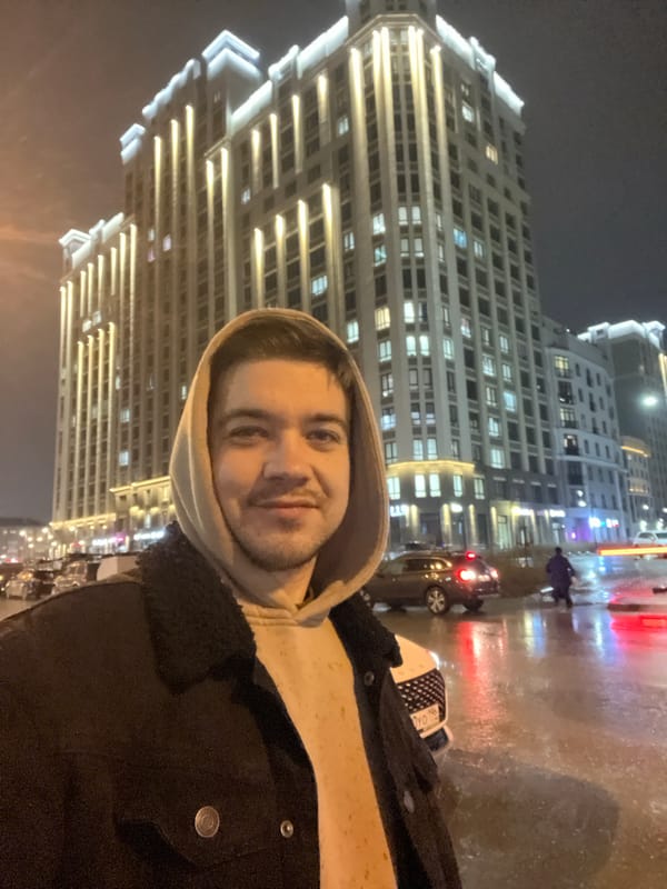 Evening documentation captures dinner and nighttime scenes in Yekaterinburg