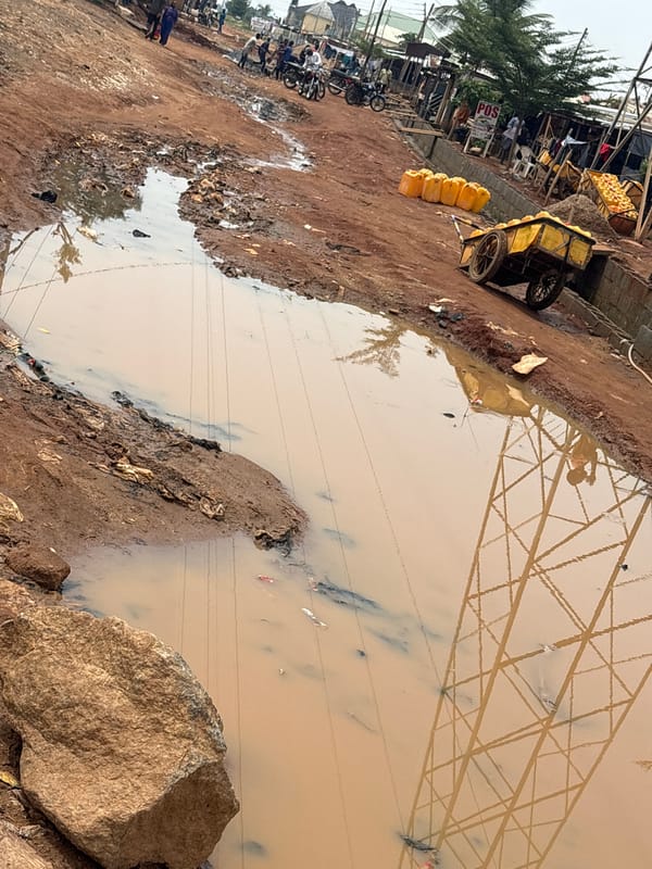 Flooding and water transport efforts documented in Dutsen Alhaji