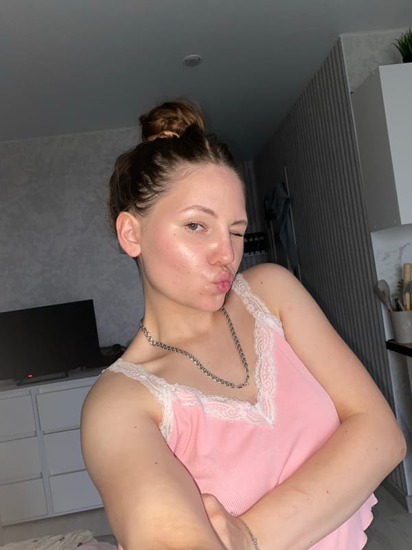 Apartment selfie series, Izhevsk