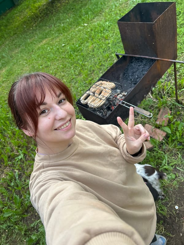 Casual backyard gathering with barbecue and hookah in Фоки