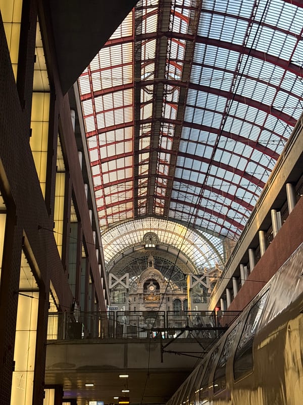 Architectural documentation of Antwerp Central Station interior features