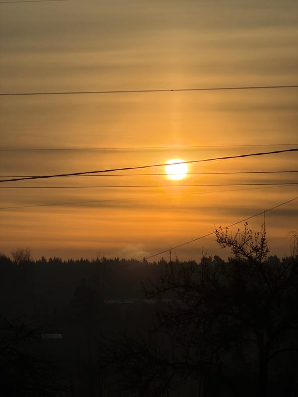 Atmospheric sunrise observed in Dreiliņi, Latvia