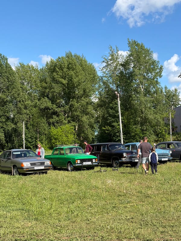 Vintage Car and Motorcycle Rally Draws Enthusiasts in Chaikovsky