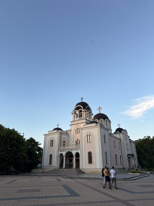 Evening stroll through Lovech's landmarks and green spaces