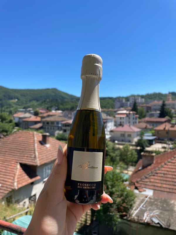 Prosecco, white roses, and quiet moments in Zlatograd