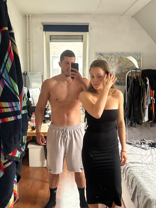 Couple Takes Bedroom Selfie in Uithuizermeeden