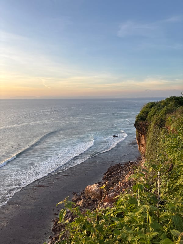 Sunset photography session captured at Kuta Selatan cliffs