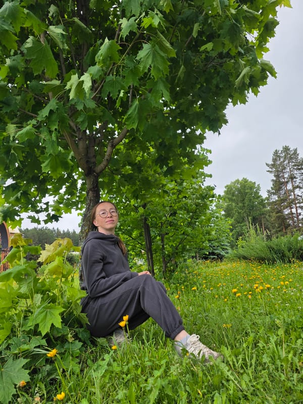 Woman documents morning moments with nature, children in Chaikovsky, Russia