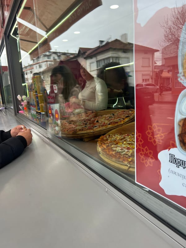 Fast-food restaurant display documented in Goce Delcev, Bulgaria