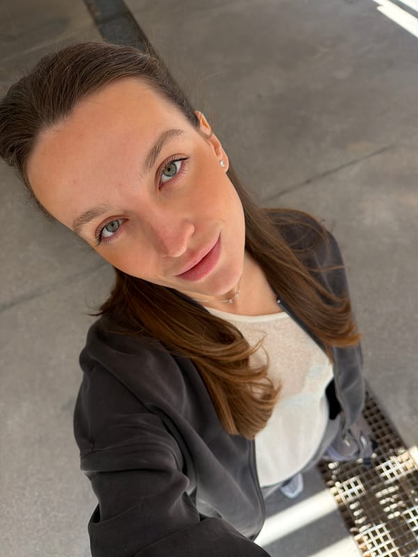 Woman documents casual day out in Budva with selfies and food