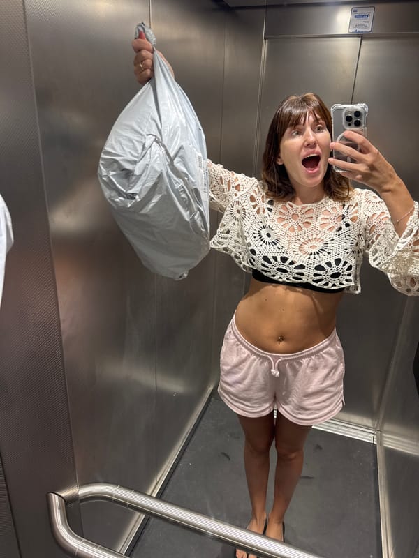 Elevator selfie with freshly delivered packages, Isola delle Femmine