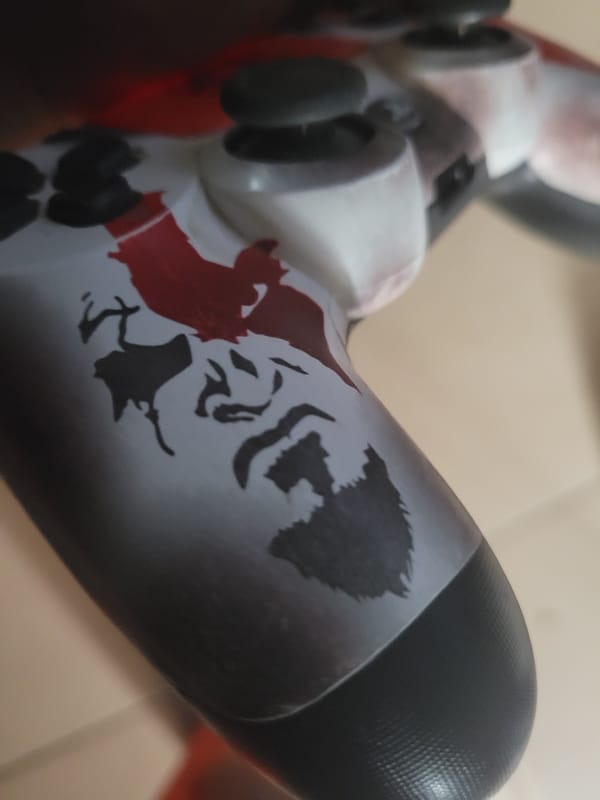 Morning glimpses of gaming controller, moped in Markurdi
