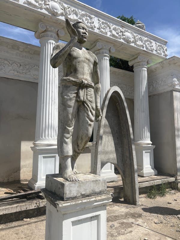 Sculpture garden visit in Pa Khlok with royal monuments and mythical bronze statues