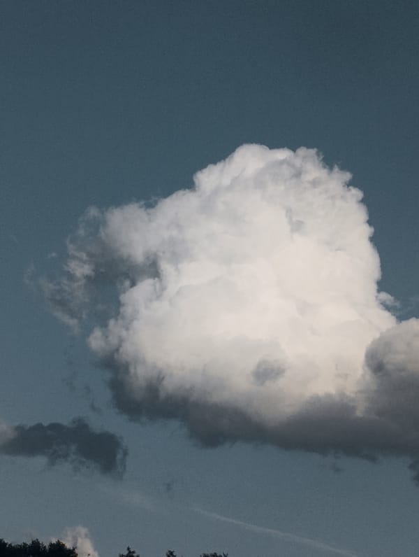 Dusk cloud formations photographed repeatedly over one hour